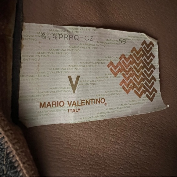 1980’s Vintage Mario Valentino Black and Tan Leather Clutch Bag - Picture 11 of 16